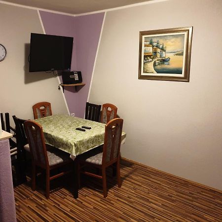 Apartments Mima Каштела Экстерьер фото